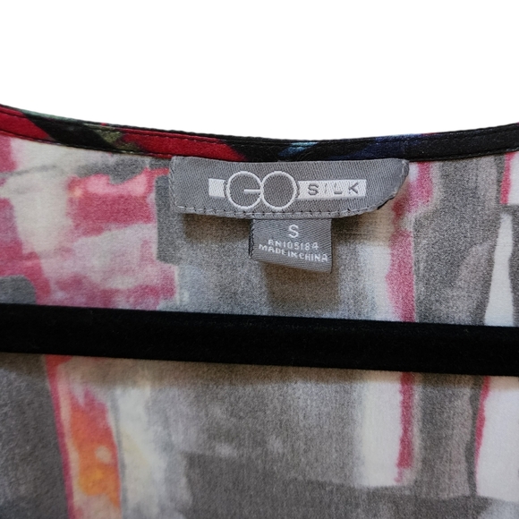 Go Silk Abstract Print 100% Silk Colorful Sleeveless Tank Top, Small - Picture 3 of 7